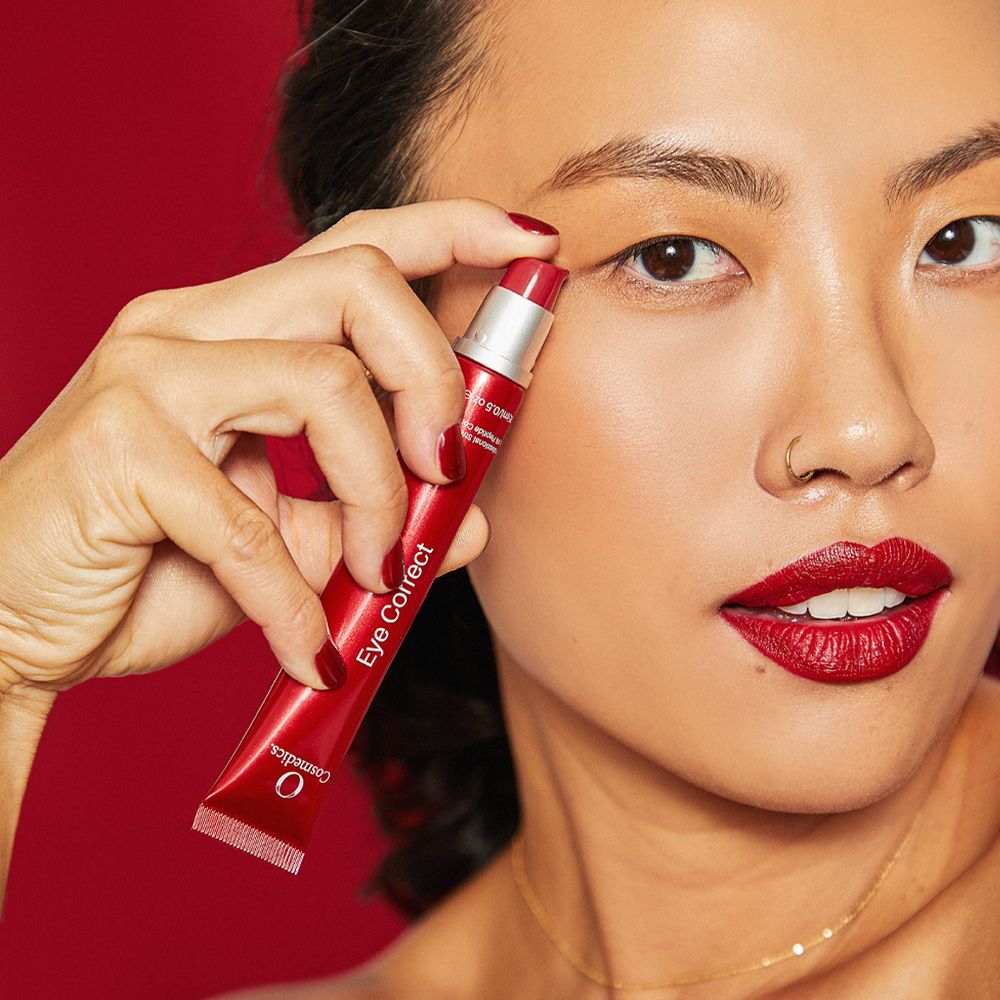 O COSMEDICS Eye Correct
