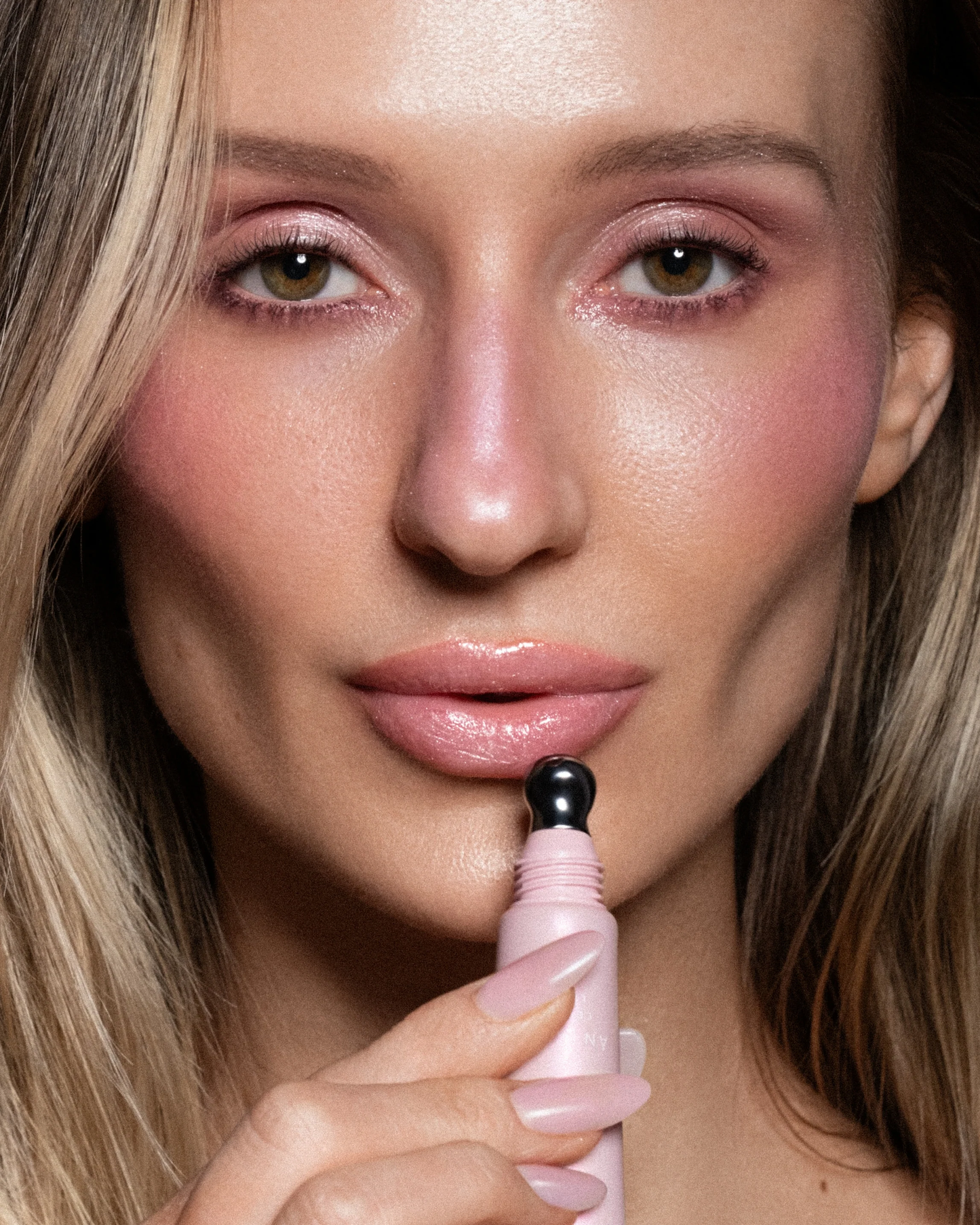 ANFISA ÂN-GLOSS Ceramide Lip Treatment