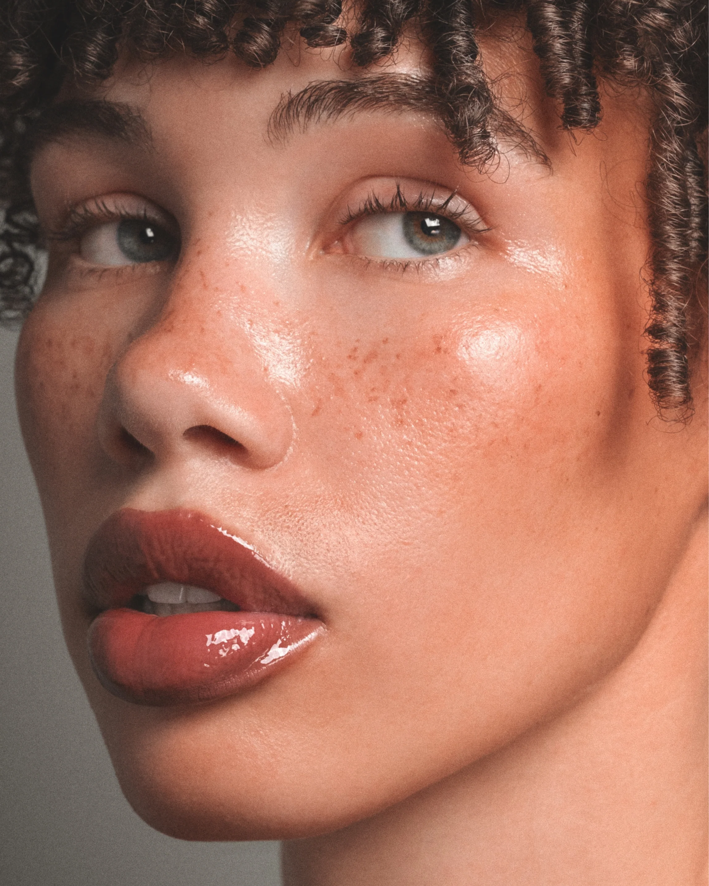 ANFISA ÂN-GLOSS Ceramide Lip Treatment
